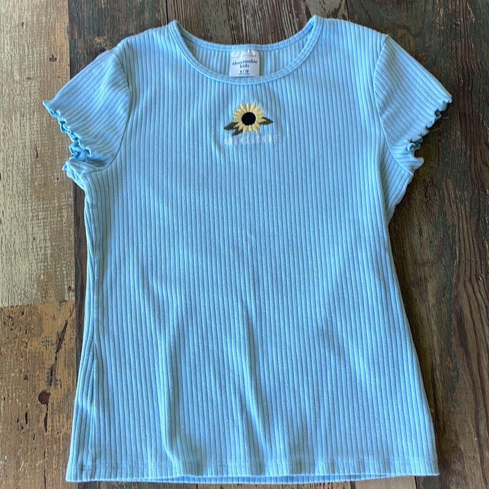 Abercrombie kids girls tee size 9-10